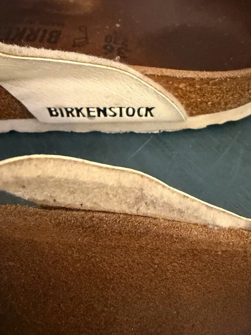 Birkenstock Gizeh sandals in white with a thong design